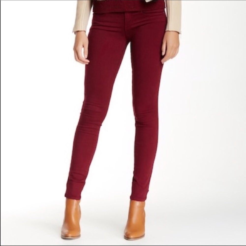 Vince Riley legging Jean